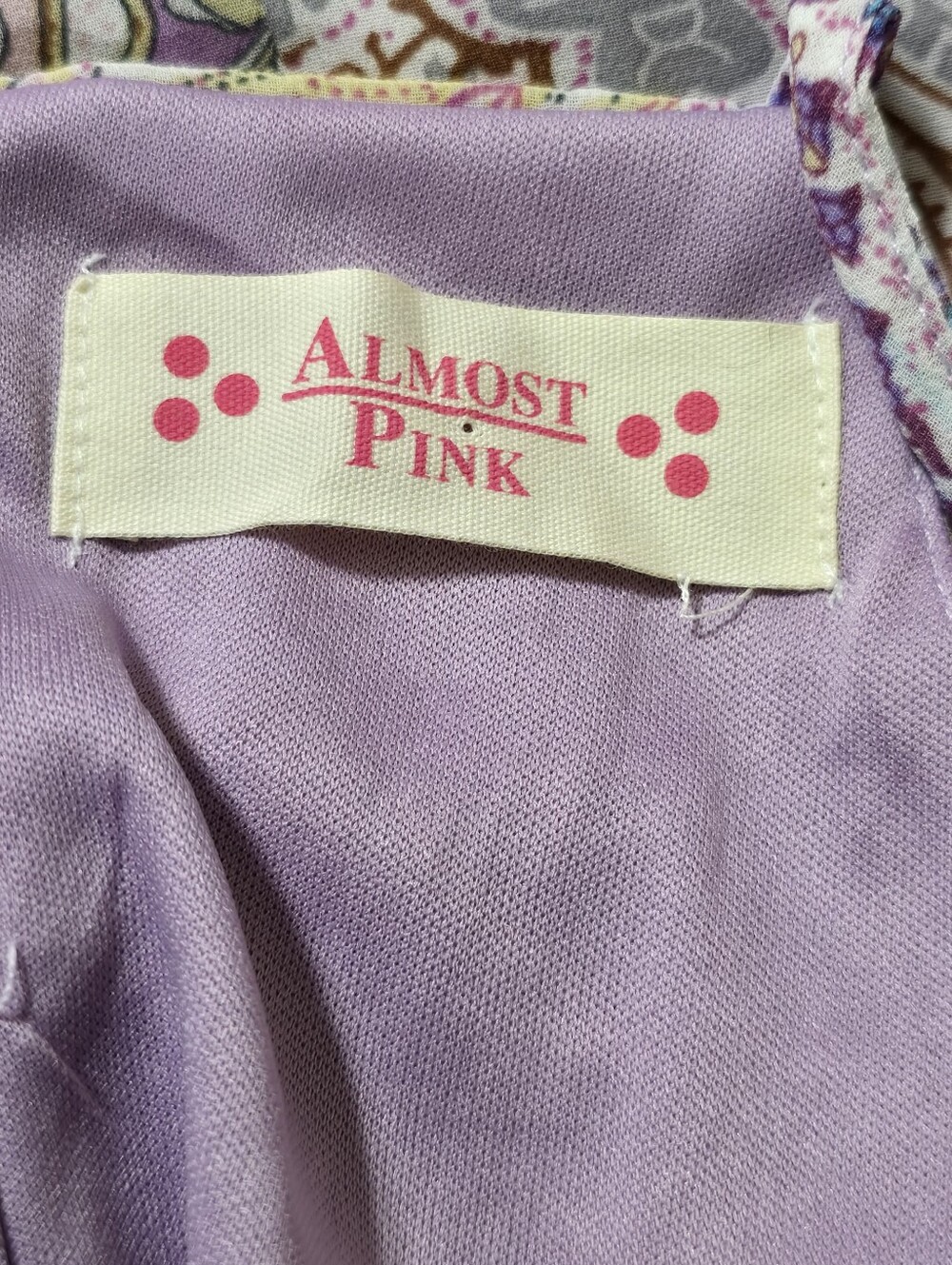 ALMOST PINK size Medium Sleeveless Paisley Print Tie Waist Maxi Dress Purple - Picture 13 of 14